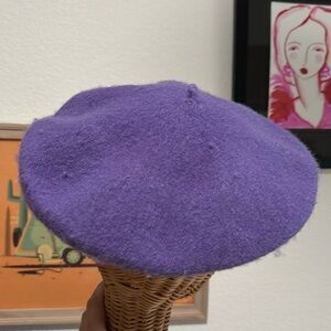 💜💜💜Purple knit, beret hat, soft wool blend